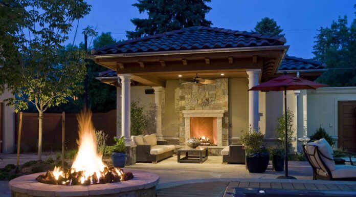 Chimeneas exteriores: elegancia y confort al aire libre Todo sobre las chimeneas exteriores